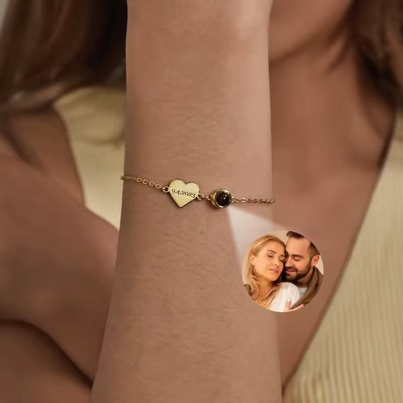 Amouris Memory Bracelet
