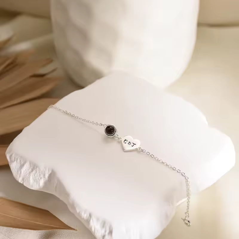 Amouris Memory Bracelet