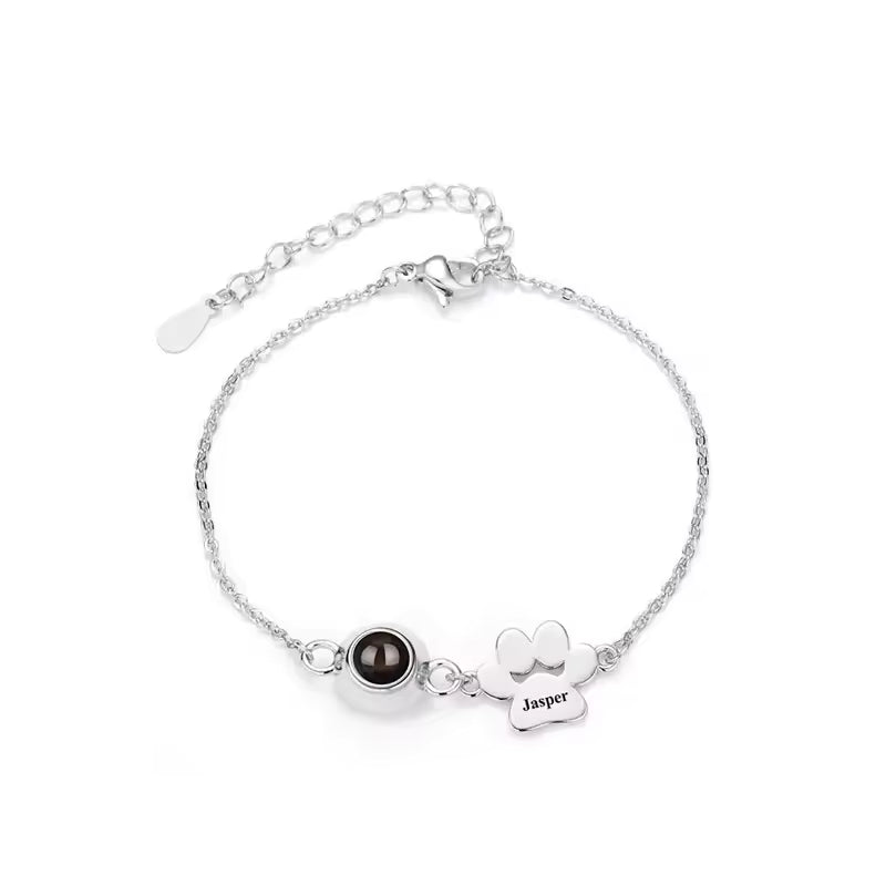 Amouris Memory Bracelet
